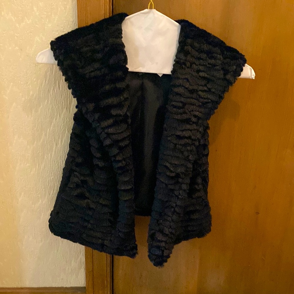 Girl’s Faux Fur Vest